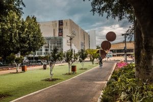 חופשה אורבנית קסומה: למה מלון בוטיק הוא הדרך הנכונה לחוות את תל אביב?