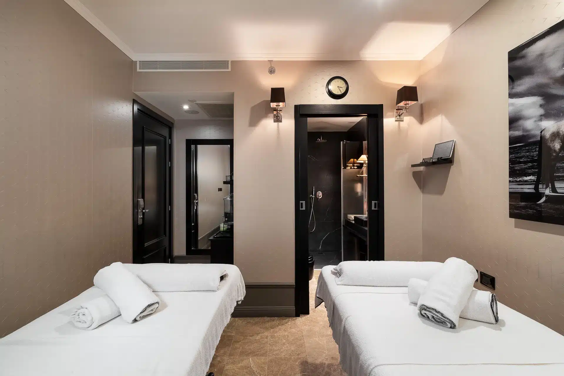 רעיונות ליום נישואין: חווית ספא זוגית במלון בוטיק בתל אביב